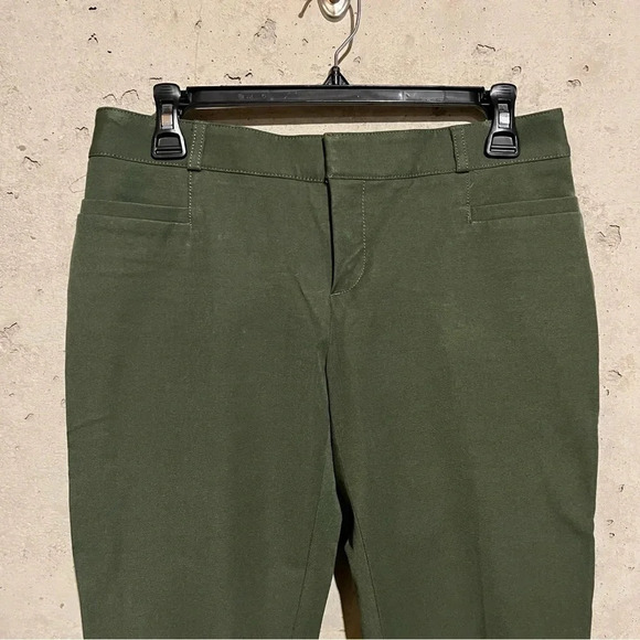 Banana Republic Pants Women’s 2 Green Sloan Chino Regular Flat Front Buttons - Picture 2 of 8